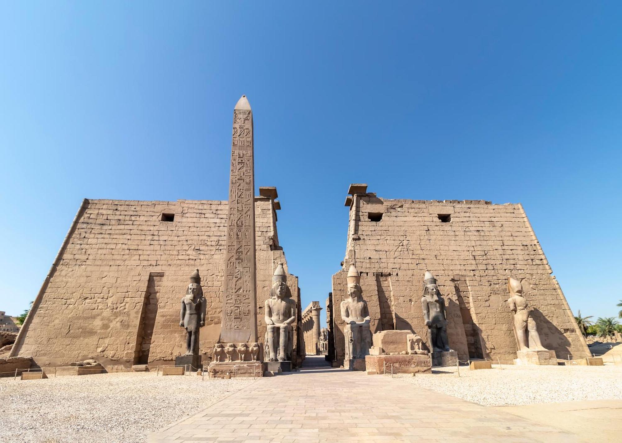 Moevenpick Royal Lily Nile Cruise, Every Monday Four Nights From Luxor, Every Friday Three Nights From Aswan - Including Excursions & Sightseeing Dış mekan fotoğraf